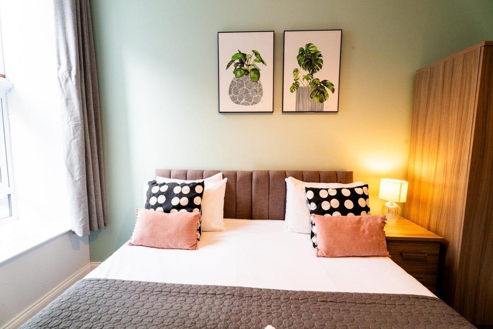 Free Parking | Smart Tv | 4 Guests Swansea Quarto foto