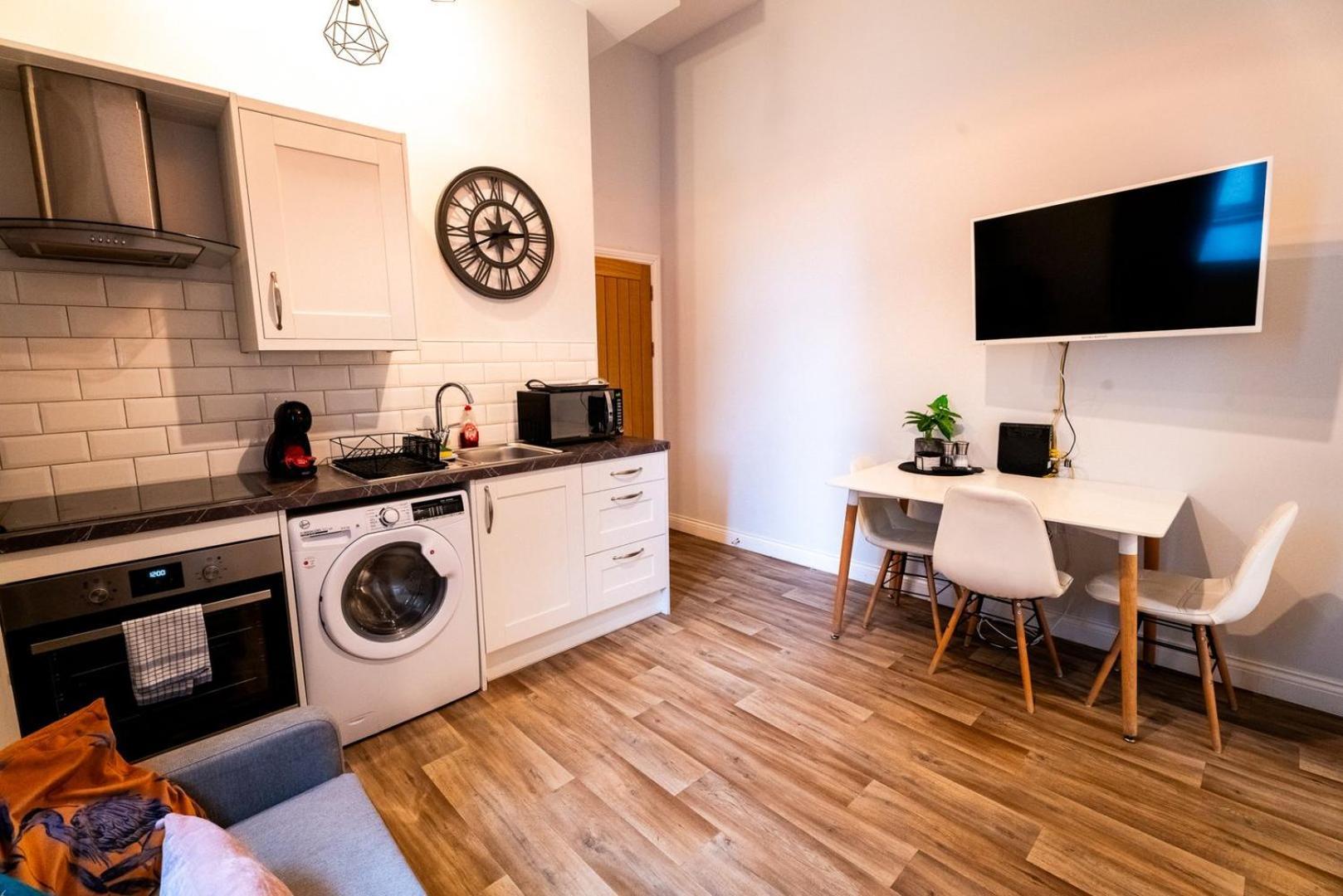 Free Parking | Smart Tv | 4 Guests Swansea Quarto foto