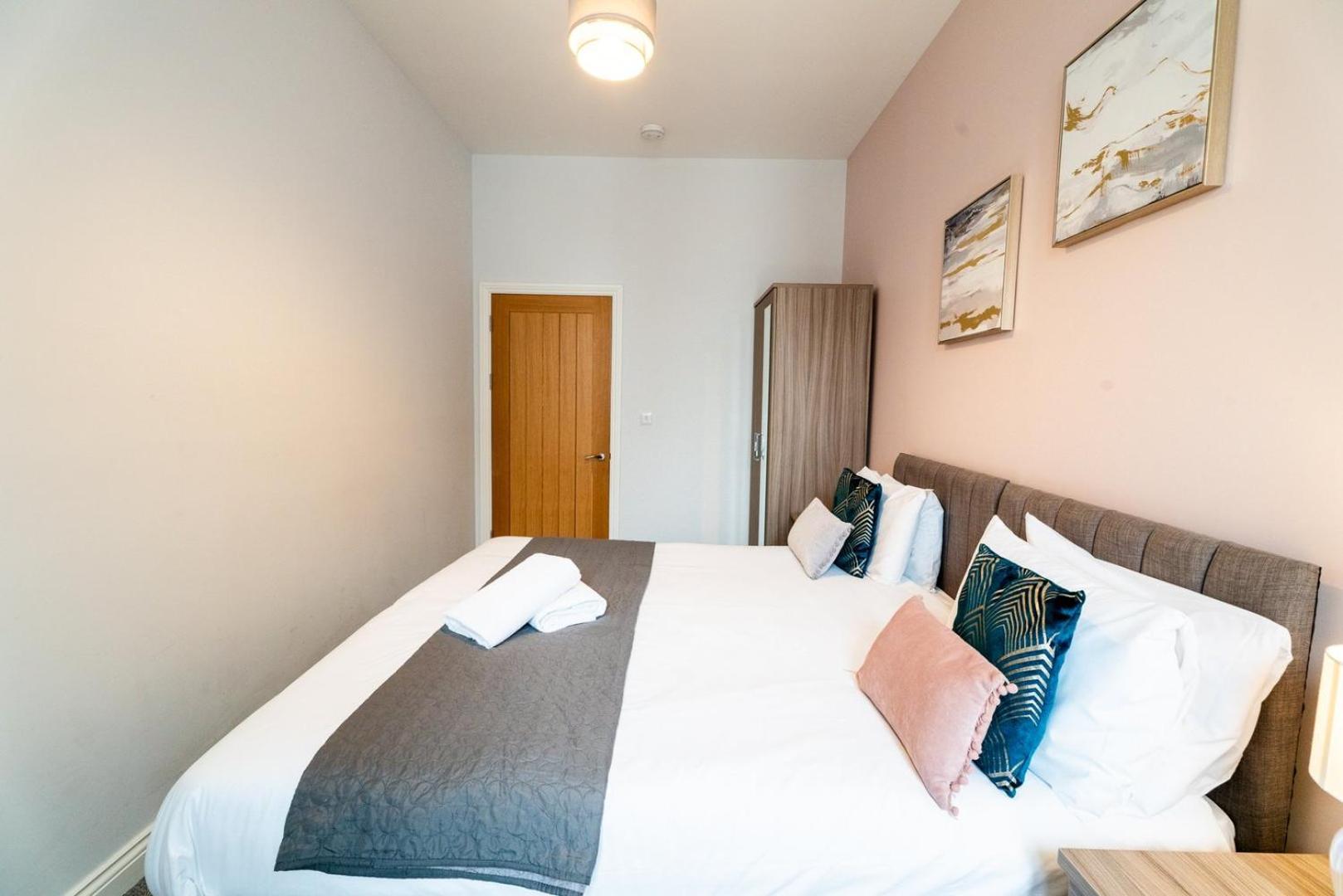 Free Parking | Smart Tv | 4 Guests Swansea Quarto foto