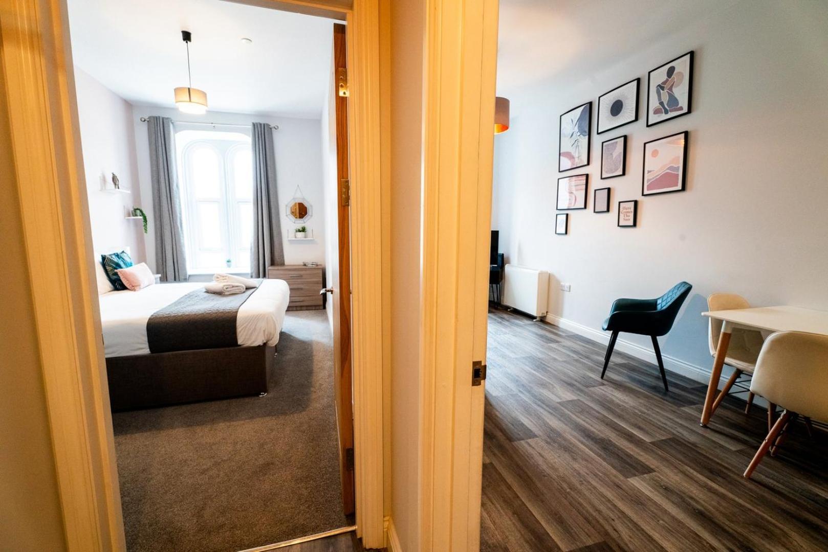 Free Parking | Smart Tv | 4 Guests Swansea Quarto foto